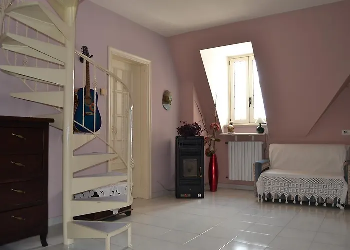 Alojamento de Acomodação e Pequeno-almoço La Casa Di Mimma 3*